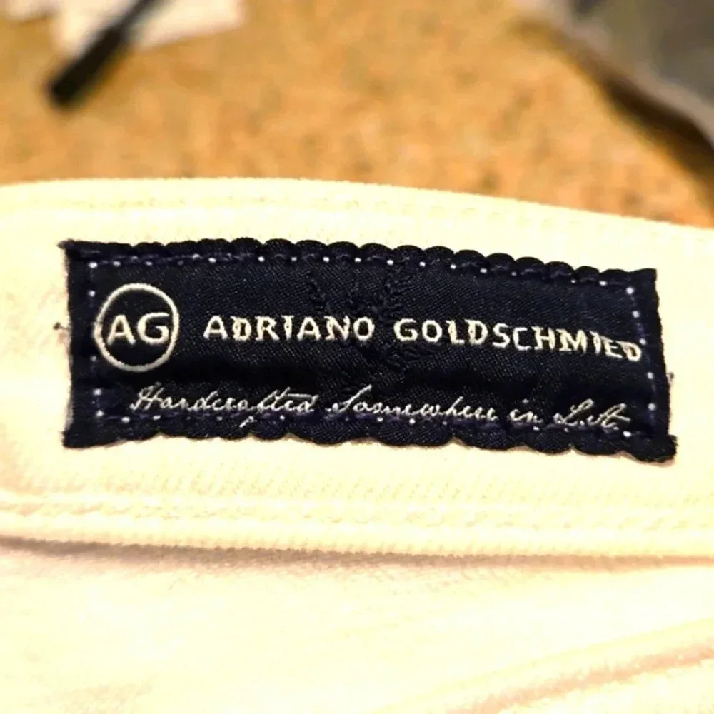 AG Adriano Goldschmied the Capri White Denim Capri 5-Pocket Jeans Women size 30